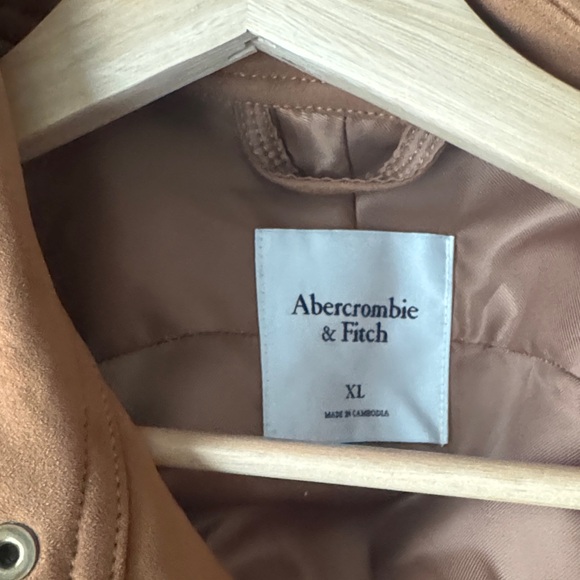 Abercrombie & Fitch Vegan Suede  Tan Jacket - Picture 4 of 5